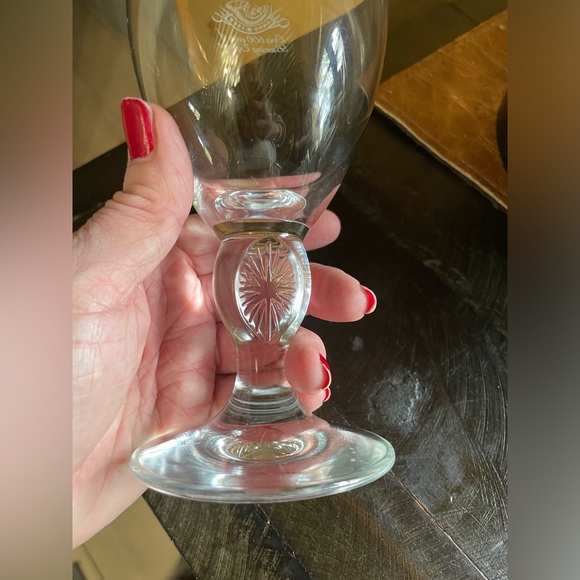 GOLD RIMMED Stella Artois Chalice Beer Glass - Picture 9 of 9